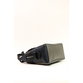 Geantă de piele cu baretă pe umăr