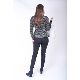 Jachetă alb cu negru 