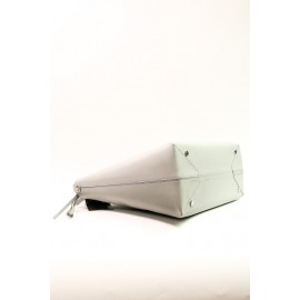 Geantă de piele cu mâner