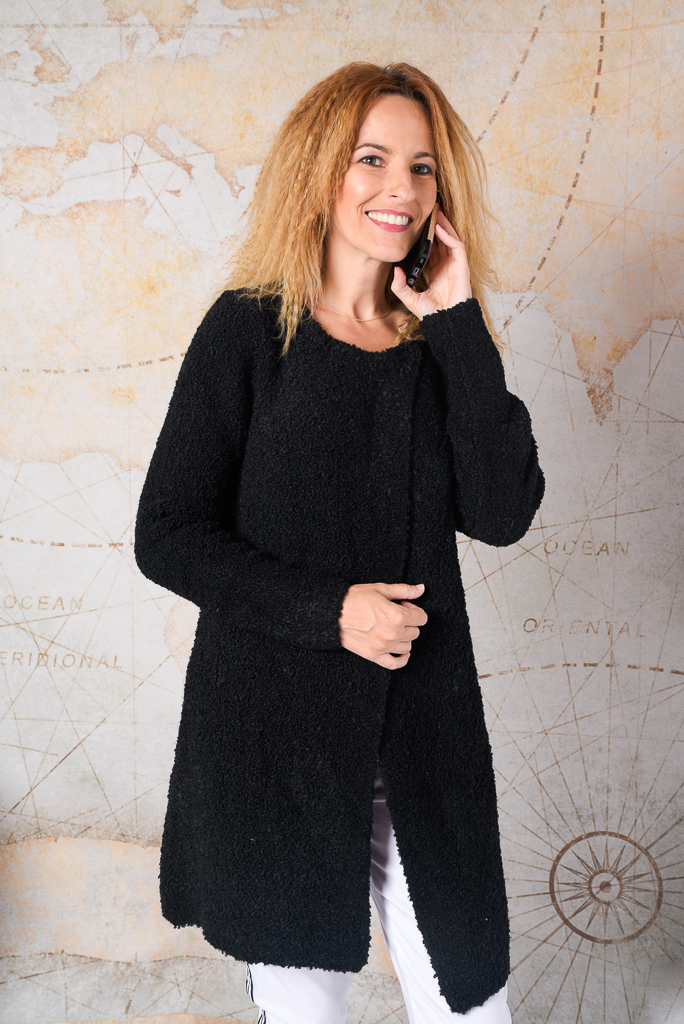 Cardigan negru bucle cu capse